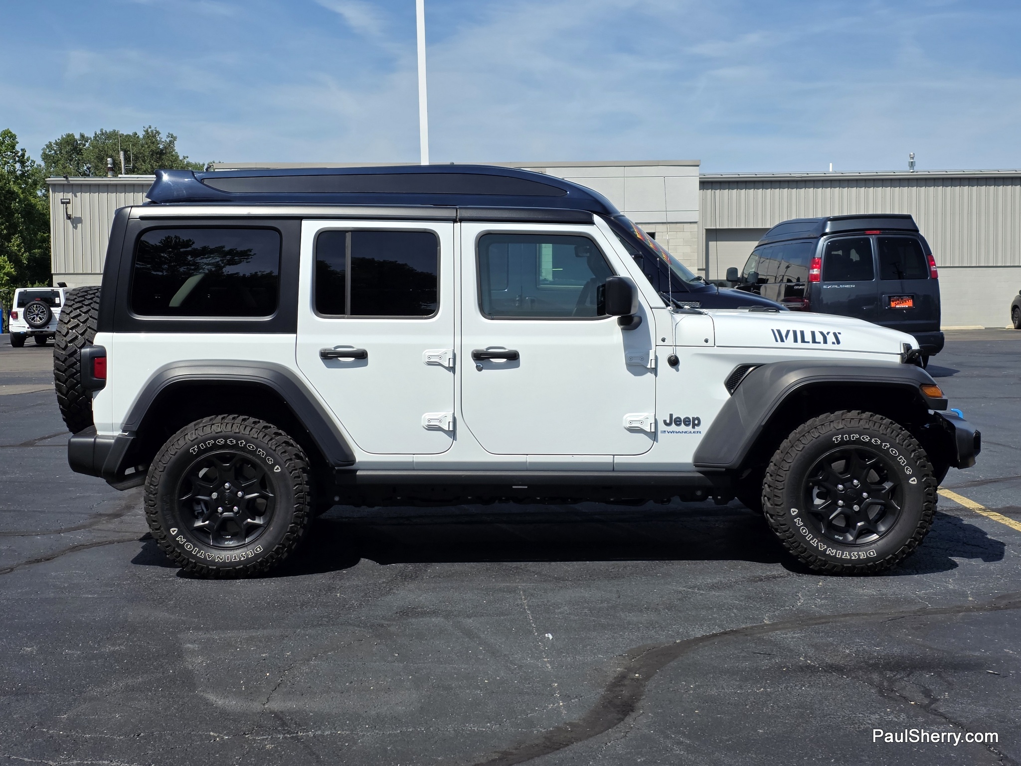 jeep wrangler 4xe 2023 1C4JJXN60PW690489 image jeep wrangler 4xe 2023 1C4JJXN60PW690489 image